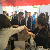 Mr Paul Chan Mo-po, Financial Secretary came to our booth at the HK Brands and Products Expo and bought our products.