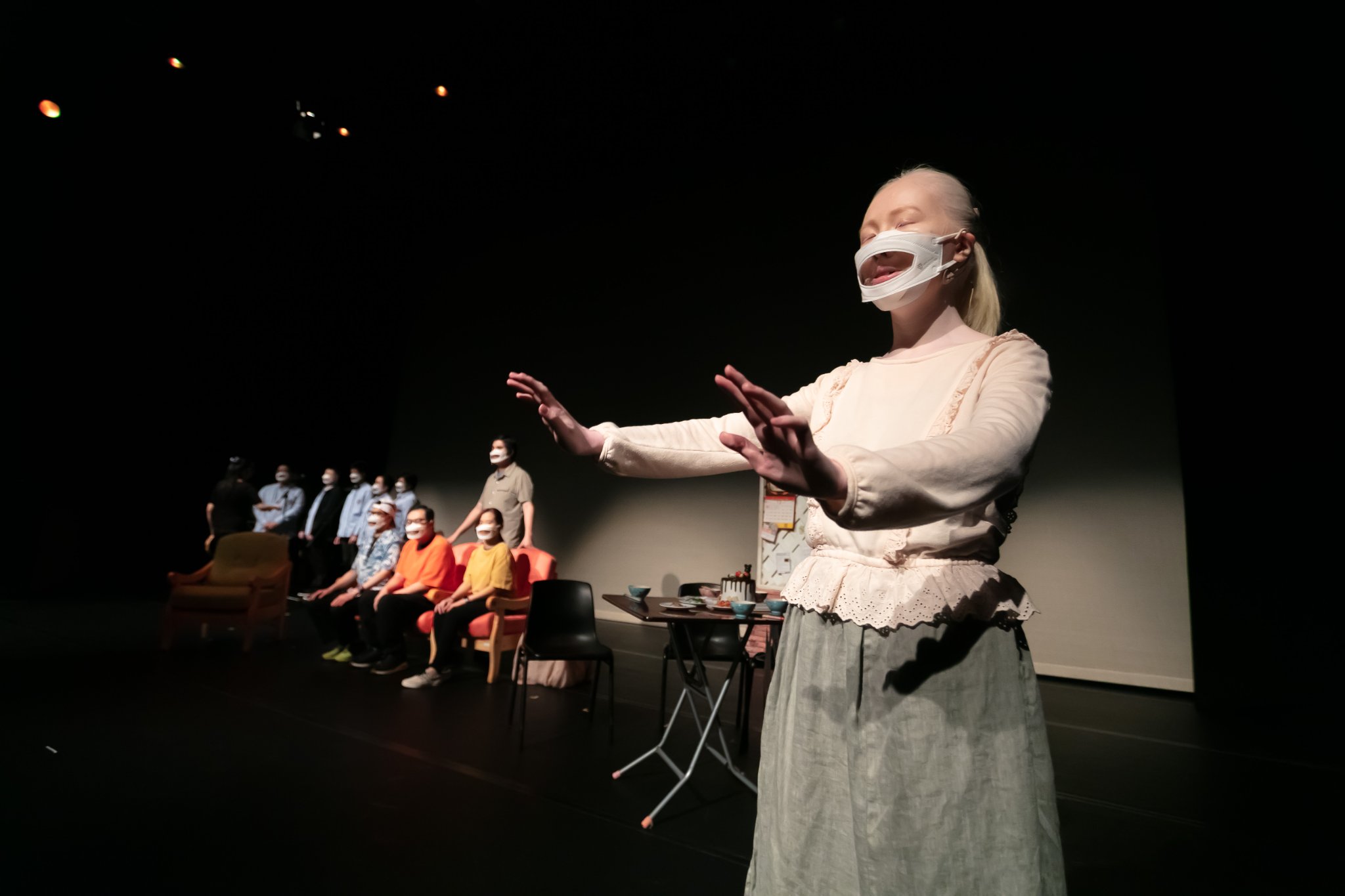 台上表演