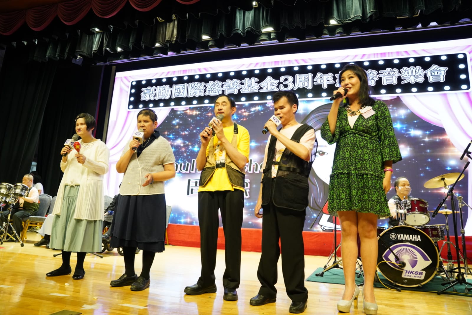 The Cheers Band performed with Ms. Pauline Chow