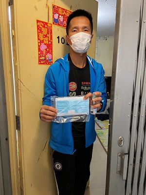 We have given out around 800 sets of anti-epidemic pack to our visually impaired members