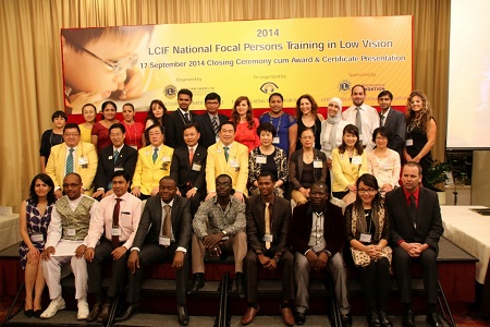 嘉賓與畢業學員大合照