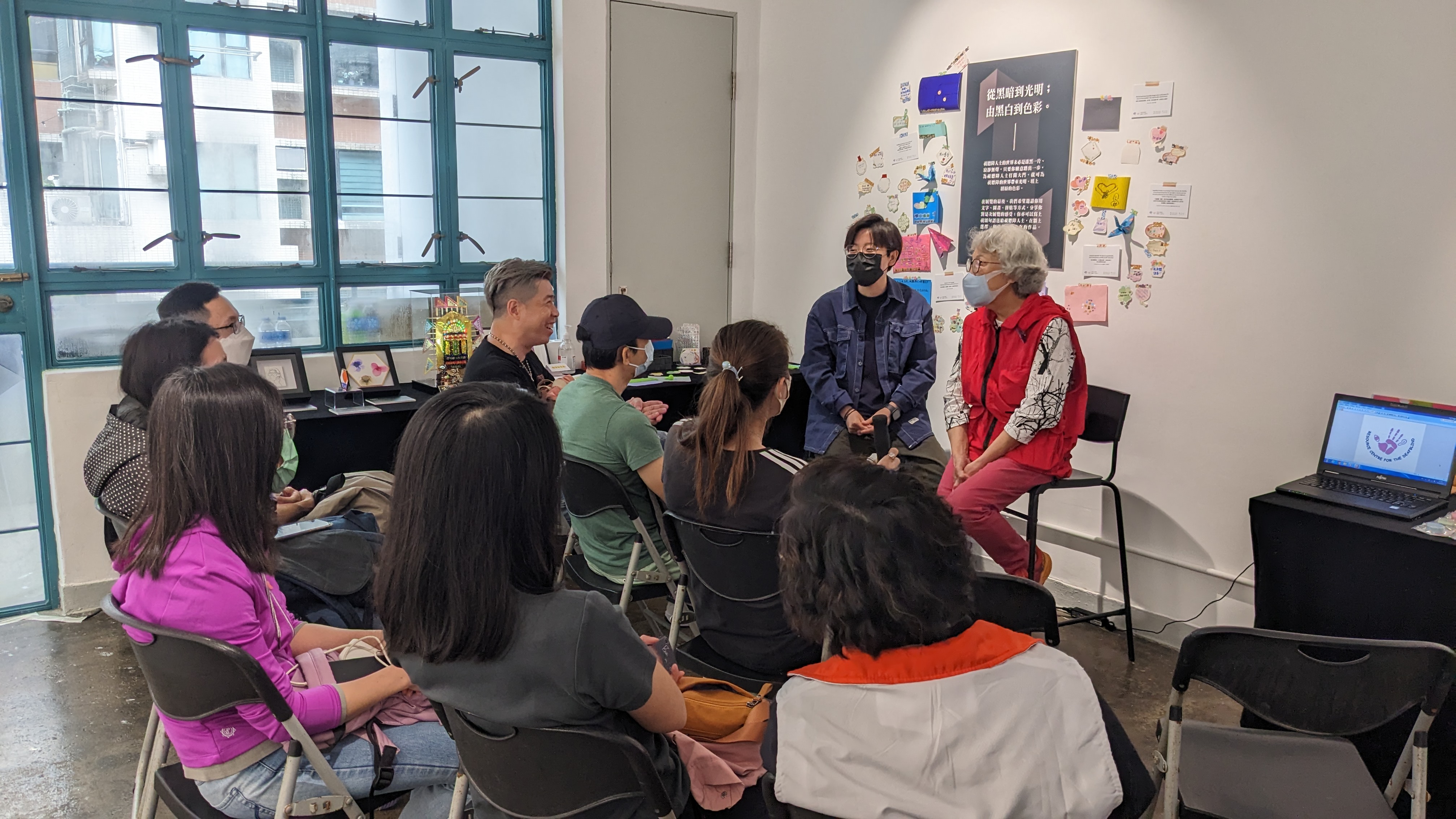 Deafblind exchange their thought with participants in workshop 